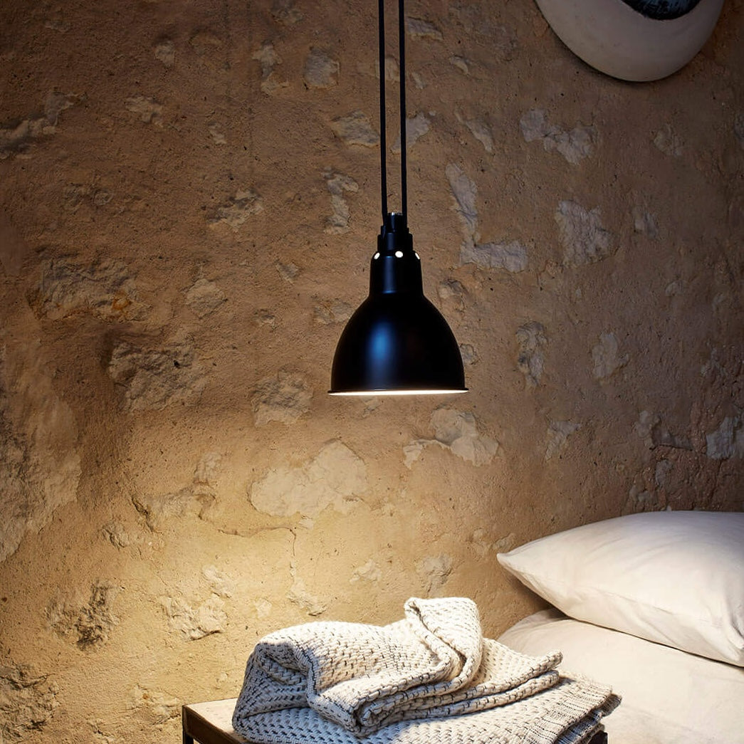 Les Acrobates de Gras N°322 吊燈 – L 圓拱燈罩